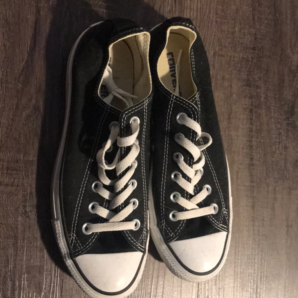 Converse Low Tops